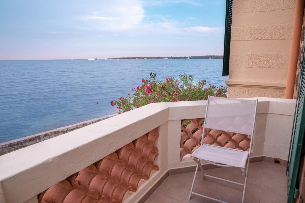 " Nid D'Amour " Evasion De Reve - Pieds Dans L'Eau Face A La Mer Cannes Luaran gambar